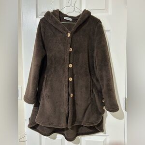 Misslook brown fuzzy house coat with hood pockets button up sz small